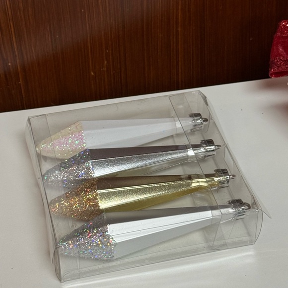 Holiday Cheer Set of Glittery Drops Party Decor Ornaments - Picture 11 of 14